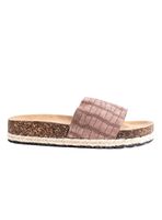 Sandalia New Walk Reptil Taupe