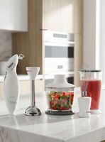 Batidora de inmersión Oster® con accesorios 2616