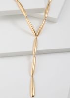 Collar Corto Sarai Dorado Humana