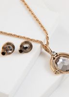 Set De Collar Gina Dorado Humana