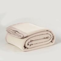 Frazada Polar Borde Satin Hotel 1 P Crudo