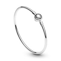 Brazalete Moments en Plata Rigido Broche redondo