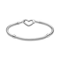 Brazalete en Plata Cadena de Serpiente con cierre de Corazón