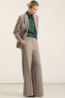 Pantalón ancho, tiro alto, Topo Liola