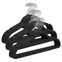 Colgadores De Ropa CasaTua Set 30u Terciopelo Antideslizante