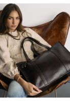 Cartera De Hombro Acharolada Grande Charm Woman