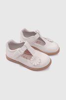 Reina Beige de Niña