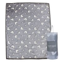 Frazada Ultra Soft Corazones 110x140cm Gris Bebesit