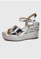 Sandalia Cuero Ibalú Plateado