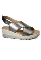 Sandalia Cuero Ebere Plateado