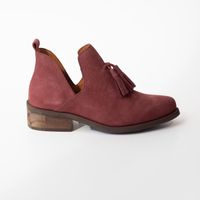 Botin Mujer / Adriana Burdeo