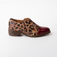 Zapato Mujer / Homero Burdeo Print