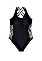 Deportivo para busto grande negro con estampado verde