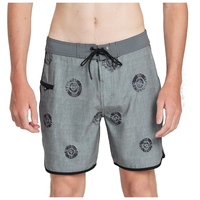 Traje de baño Men IPD Brainwarp 18"" 83 Fit Gray