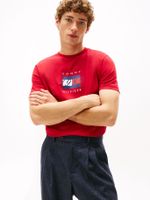 Polera Con Logo Flag Gráfico Rojo Tommy Hilfiger