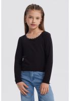 Polera Niña Cuello Encaje Negro