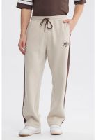 Pantalón Buzo Hombre Calce Recto Beige - ll