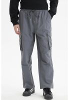 Pantalón Hombre Cargo Parachute Marengo
