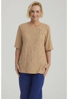 Polera Mujer Texturizada Beige Oscuro