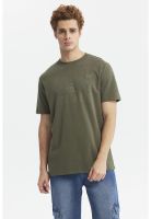 Polera Hombre Regular Print A Tono Verde Militar