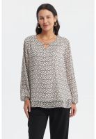 Blusa Mujer Aplicación Cuello Crudo