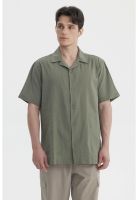Camisa Hombre Slim Cuello Camisero Verde Militar