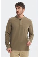 Polera Hombre Slim Verde Oliva