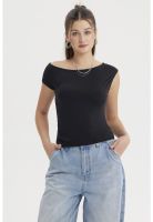 Polera Mujer Cuello Asimétrico Negro