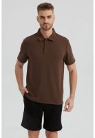 Polera Hombre Slim Cuello Camisero Café