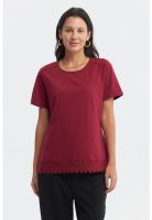 Polera Mujer Detalle Cuello Rojo