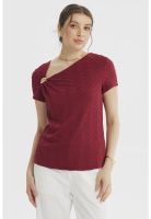 Polera Mujer Cuello Asimétrico Burdeo