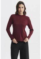 Polera Mujer Rib Lisa Corte Central Burdeo