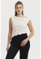 Polera Mujer Basta Asimétrica Crudo