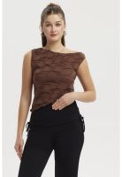 Polera Mujer Basta Asimétrica Café Oscuro