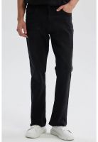 Jeans Hombre Flare Fit Negro - ll