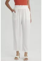 Pantalón Mujer Calce Slim Bolsillo Crudo