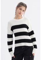 Sweater Niña Slim Crudo