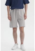 Bermuda Hombre Lisa Pretina Elasticada Gris
