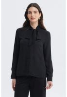 Blusa Mujer Lazo En El Cuello Negro