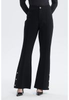 Pantalón Mujer Leve Flare Negro