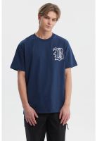 Polera Hombre Regular Fit Letra Azul