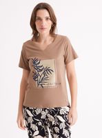 Polera Manga Corta con Aplicación Bordada