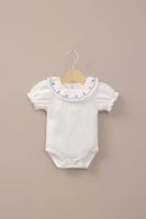 Body blanco de bebé niña