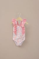 Traje de baño rosado de niña