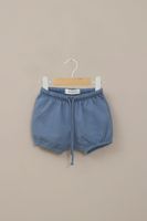 Short azul de bebé niño