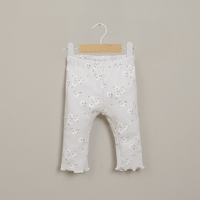 Calza lila de bebé niña