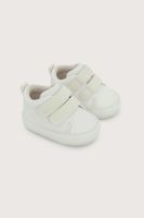 Zapatilla bebé blanca