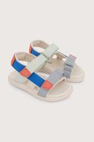 Sandalia multicolor de niño