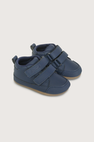 Zapatilla ultra flexible azul de niño