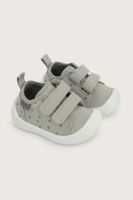 Zapatilla primeros pasos gris de niño